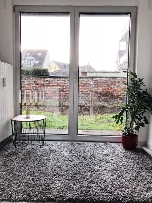 Charmante Gartenwohnung Mit Privatem Grossen Garten كولونيا المظهر الخارجي الصورة